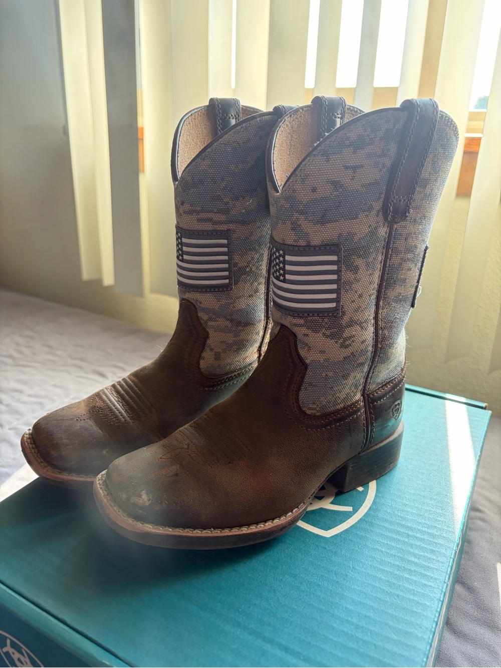 Ariat Kids Brown Leather Boots with Camouflage Shaft - Picture 3 of 4